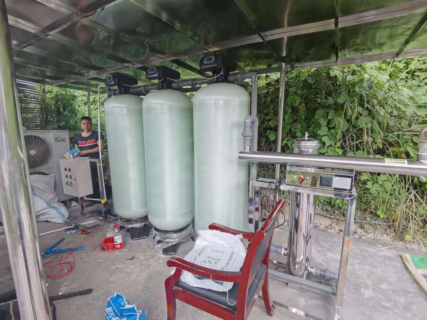 多介质过滤器，地下水净化水天博真人平台(中国)科技有限公司